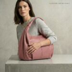 ENCORE ladies handbags - rose blush Hobo Bag - Image 4